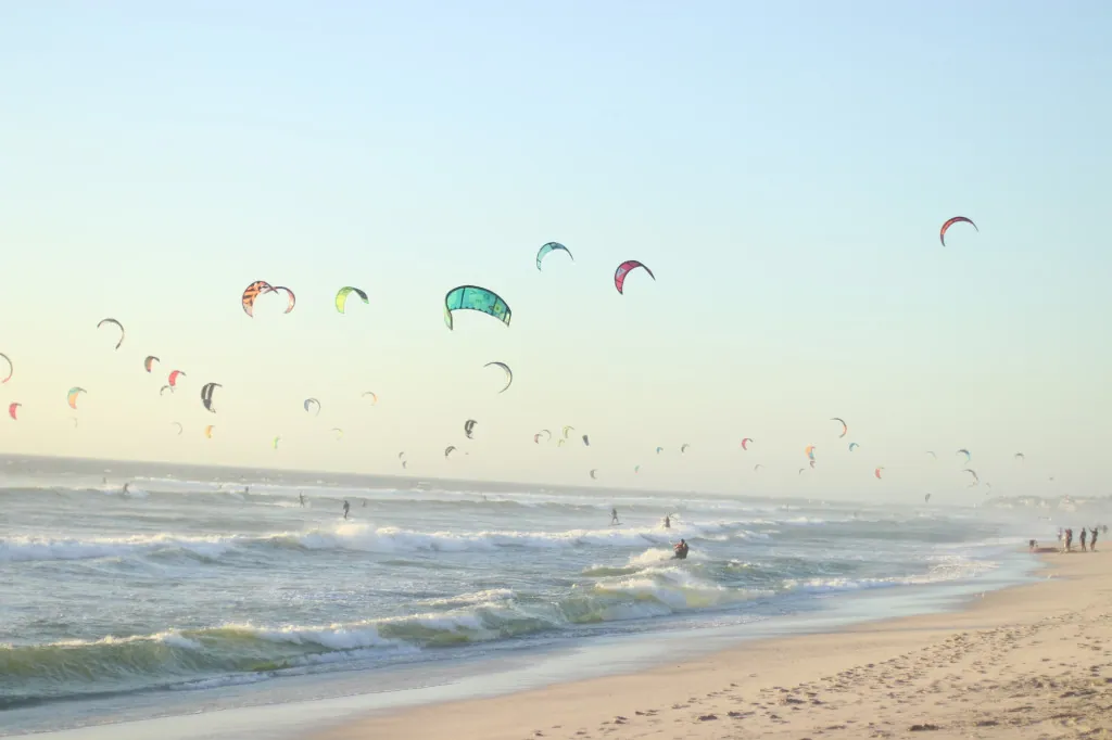 Windsurfen bij Empuriabrava stranden