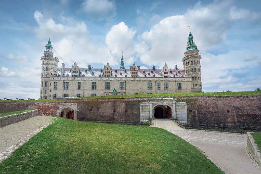 Kronborg kasteel op Seeland: een koninklijk bezoek