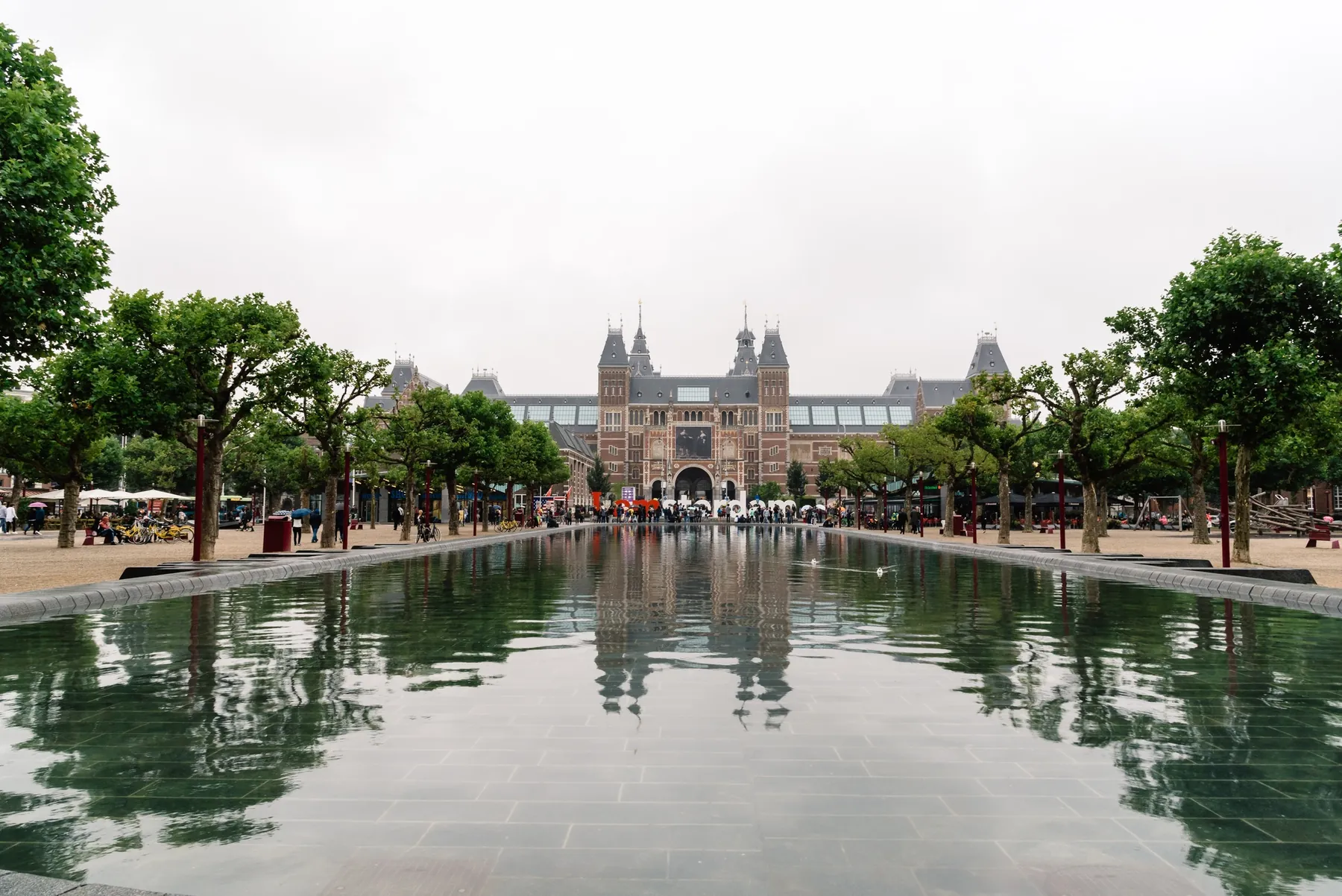Wat te doen in Amsterdam: musea, grachten en verborgen hofjes