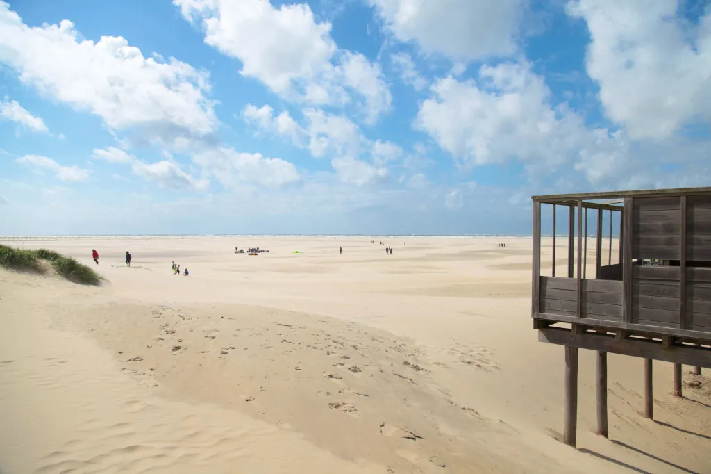Hoe wandel je over het Noordzeestrand van Vlieland?