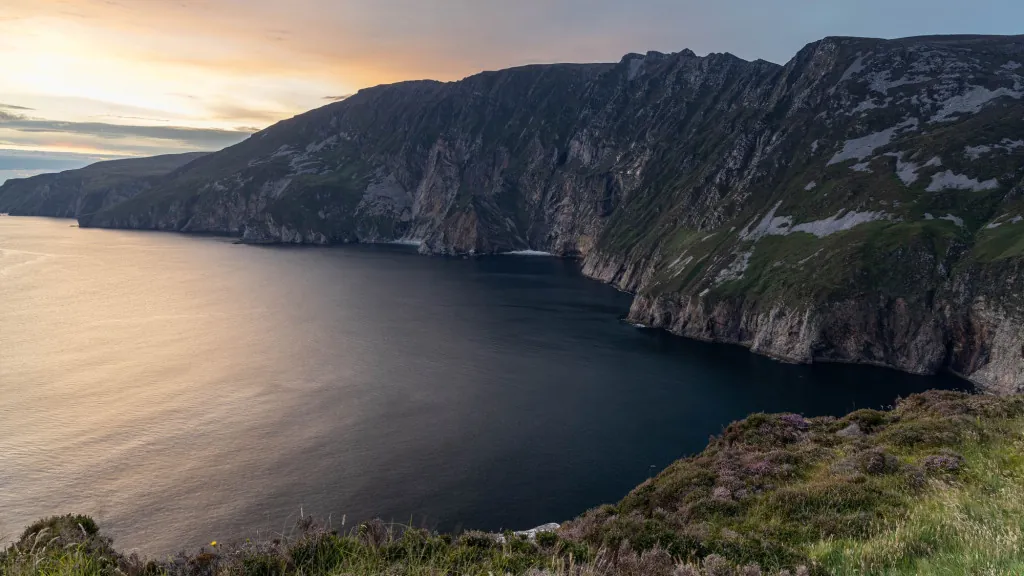 Wandelen bij de Slieve League-kliffen