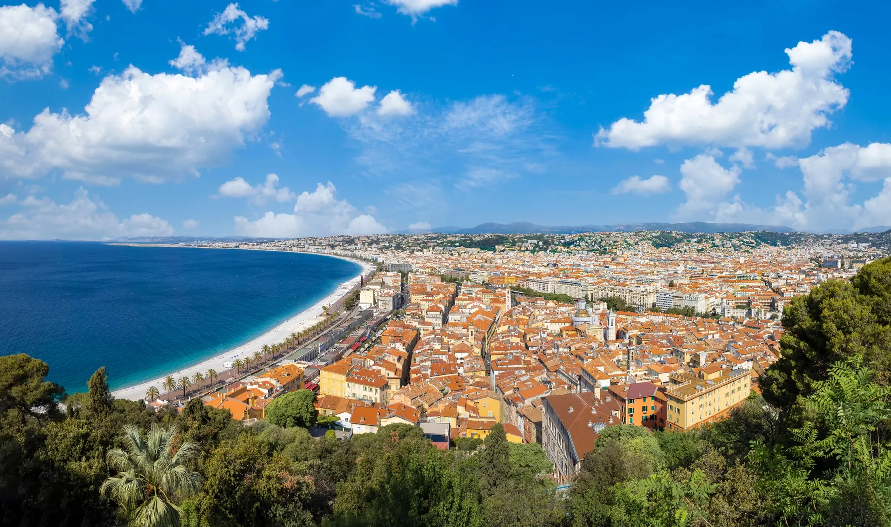 Wandelen in Nice: de Promenade des Anglais en Colline du Château
