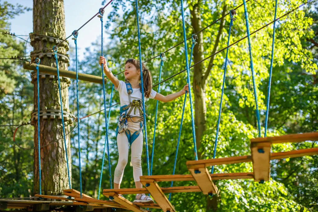 Activiteiten voor kinderen in speelbos Soderstorf