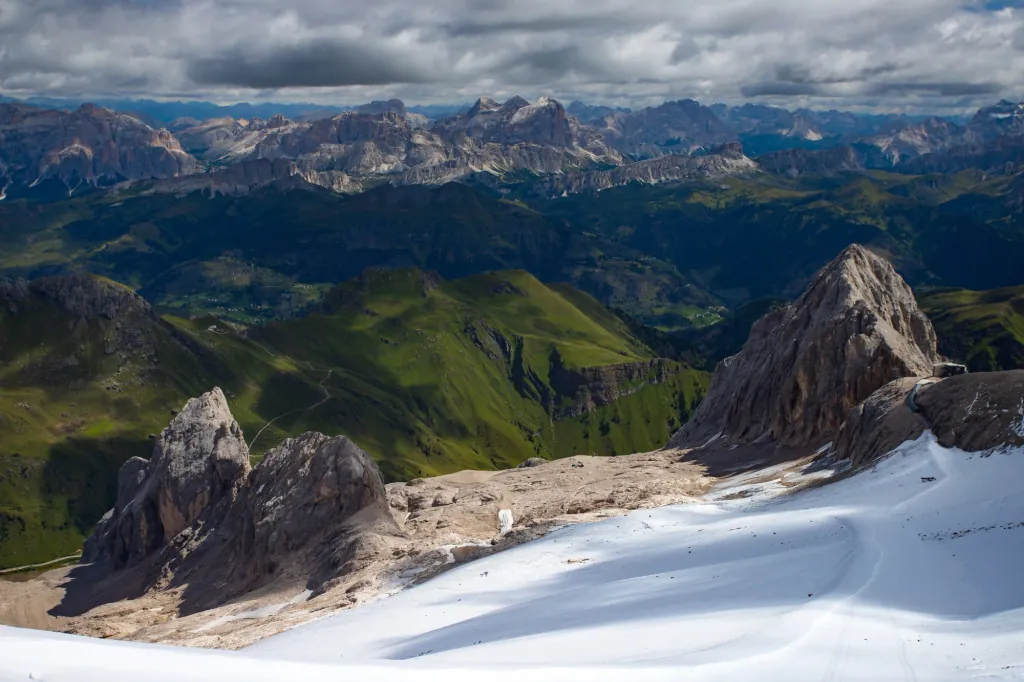 Klimroutes op de Marmolada verkennen