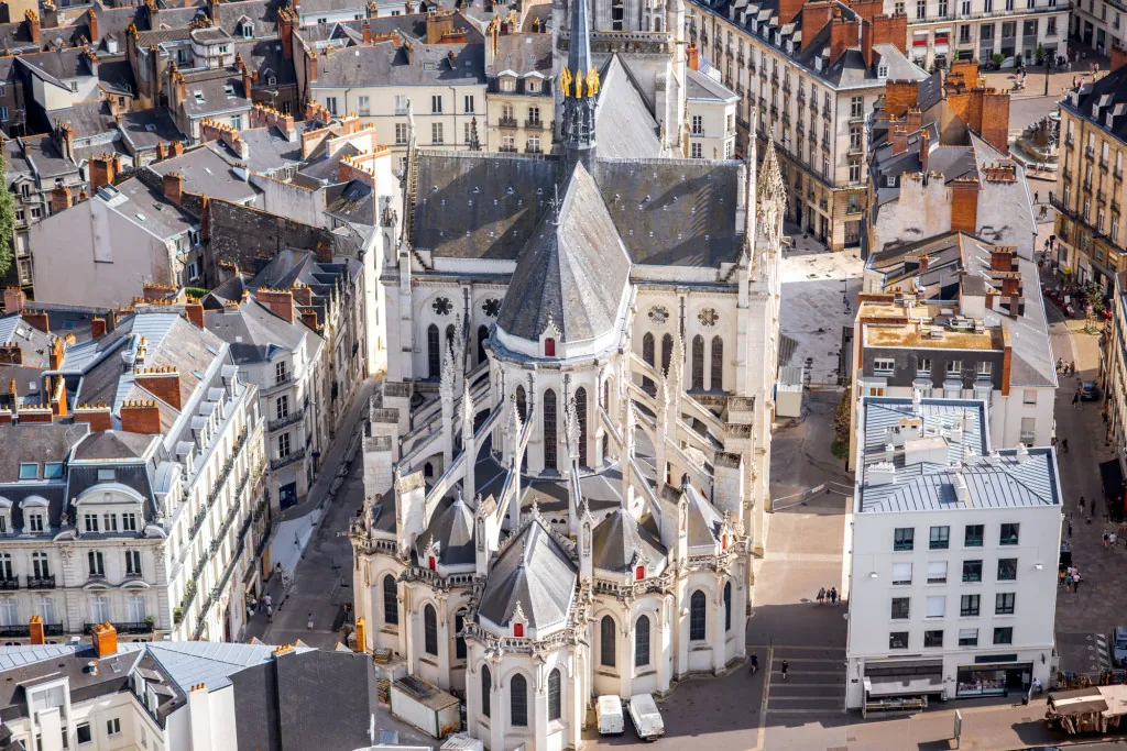 Wat maakt Nantes de stad van de hertogen?