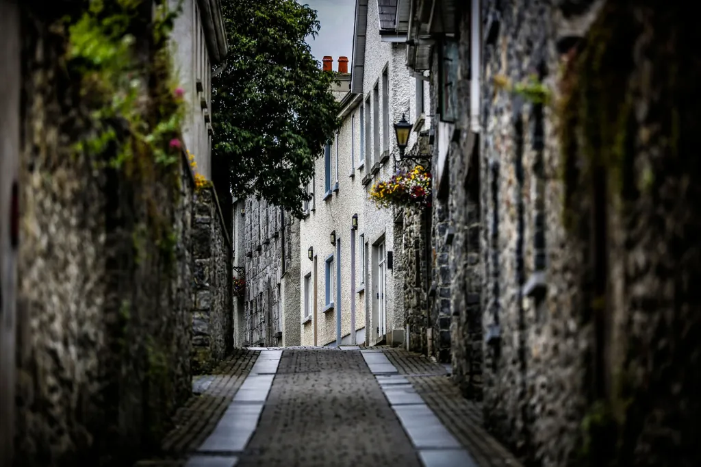 Wat maakt de straten van Kilkenny zo sfeervol?