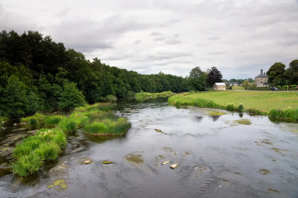 Kanoën op de Semois: een serene ervaring