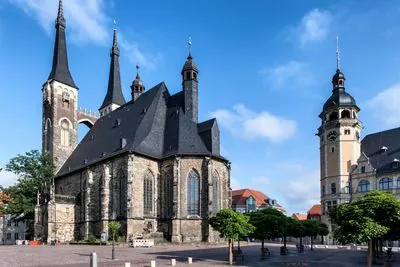 Halle (Saale)