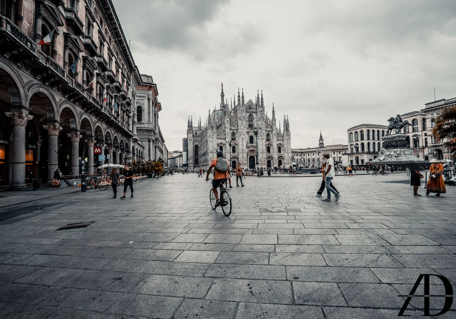 Plein Piazza del Duomo als centraal punt van de stad
