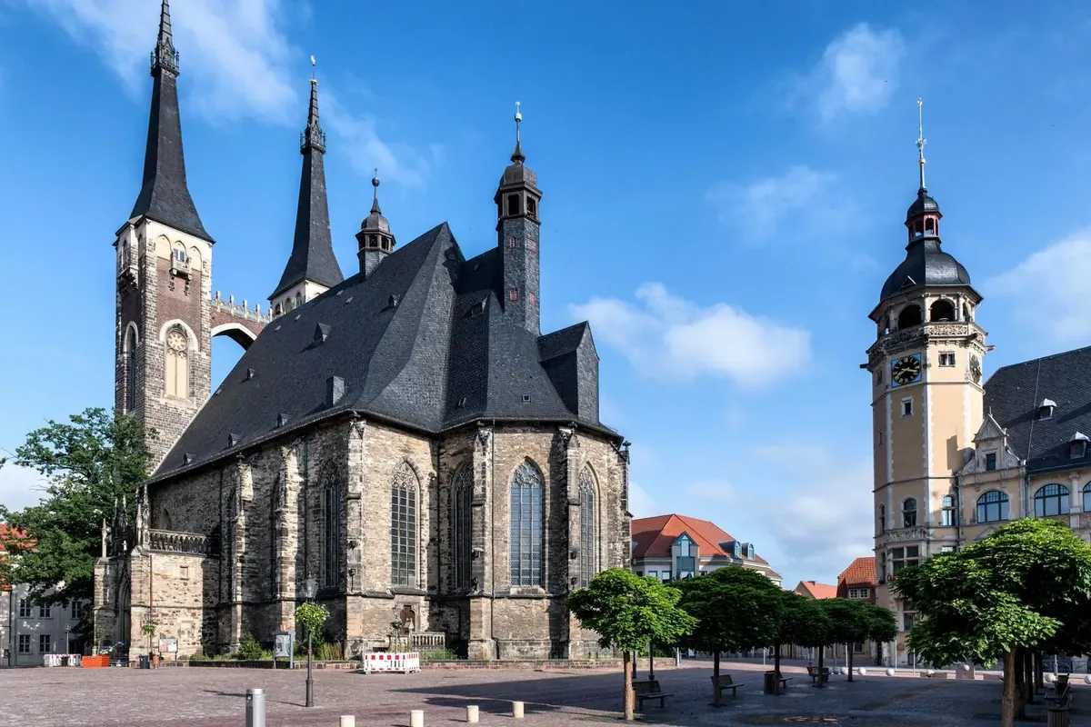 Halle (Saale)