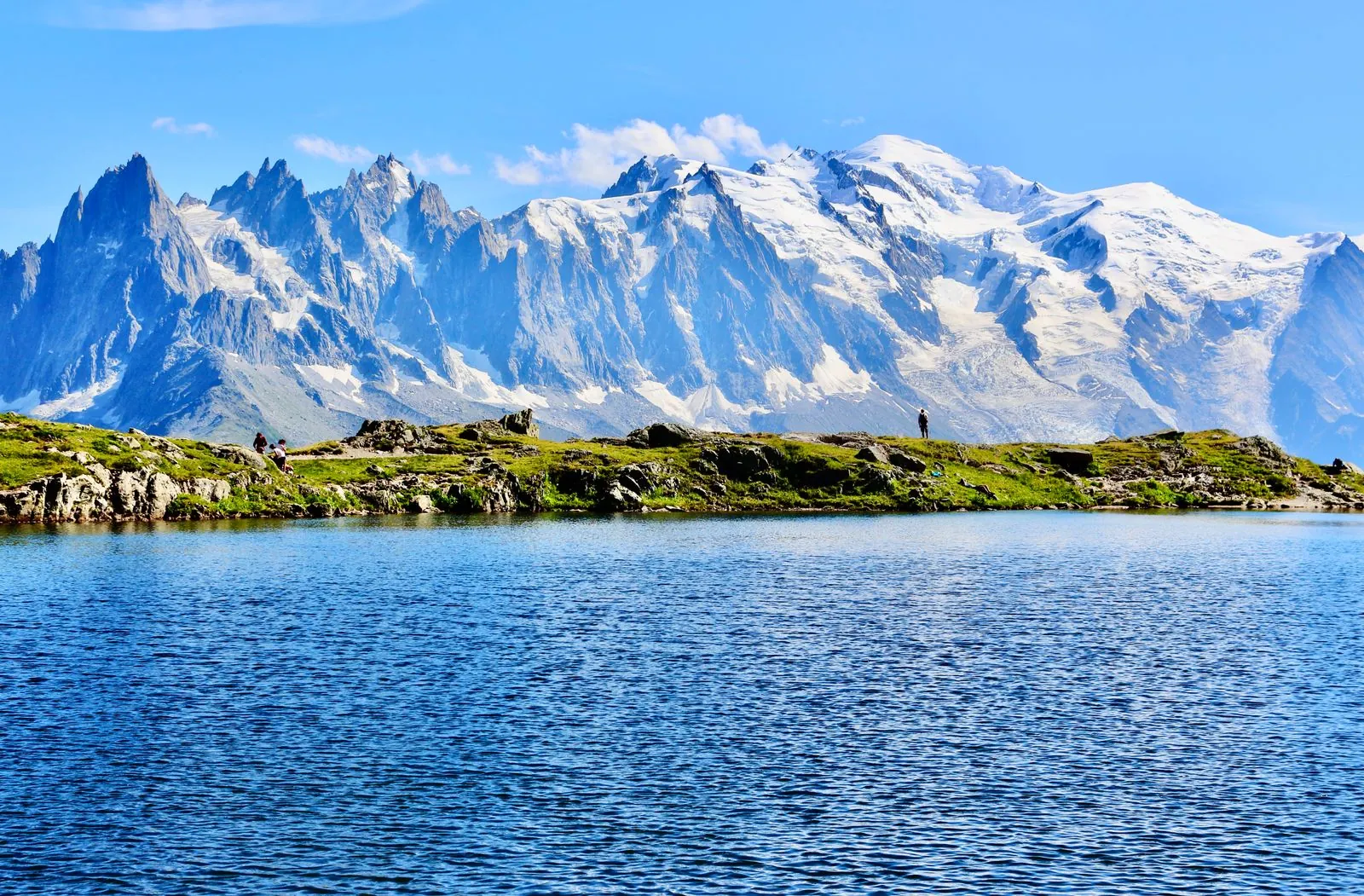 Hoe bereik je het Meer van Émosson vanuit Chamonix