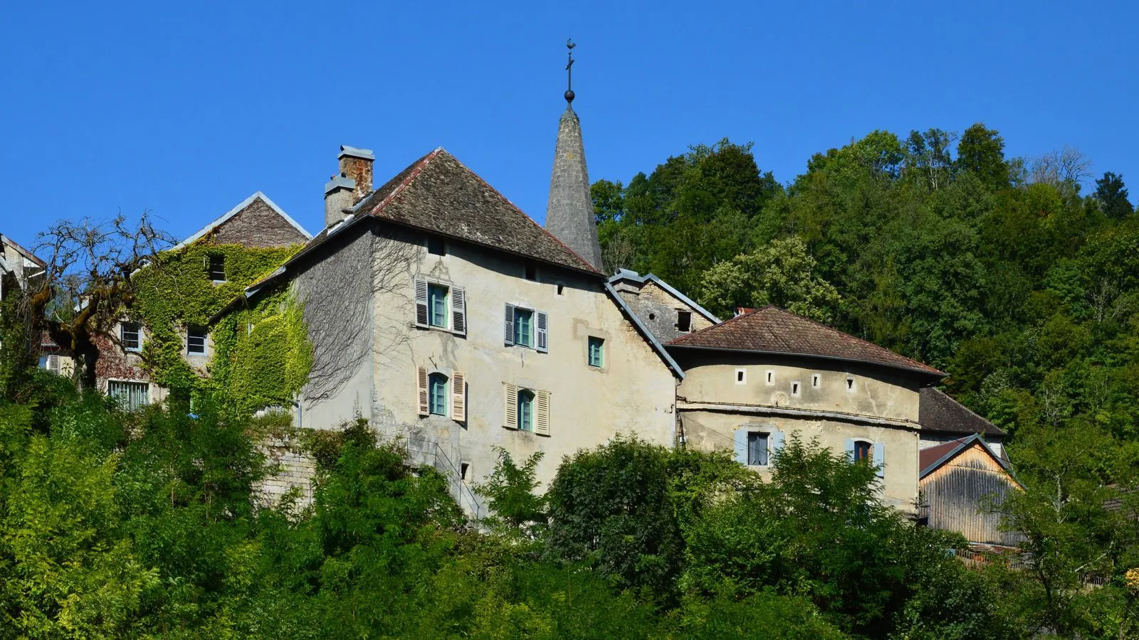 Hoe ervaar je geschiedenis in het kasteel van Joux?