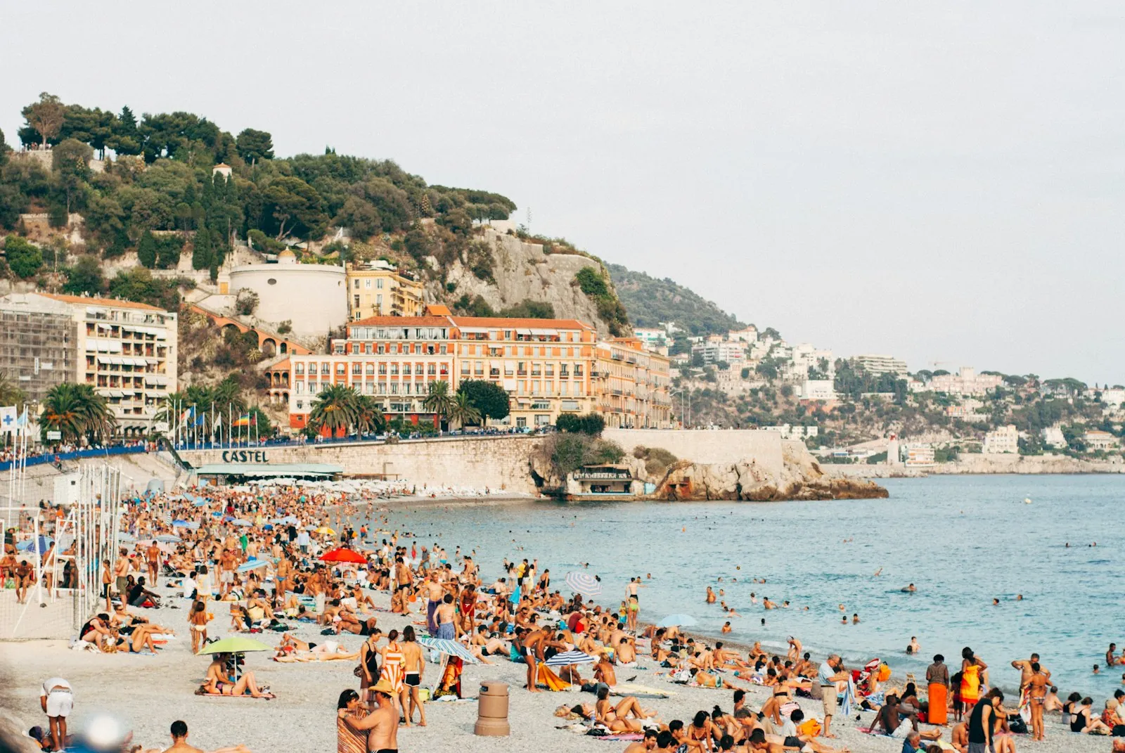Combinatie van strand en wandelen in één dag in Nice