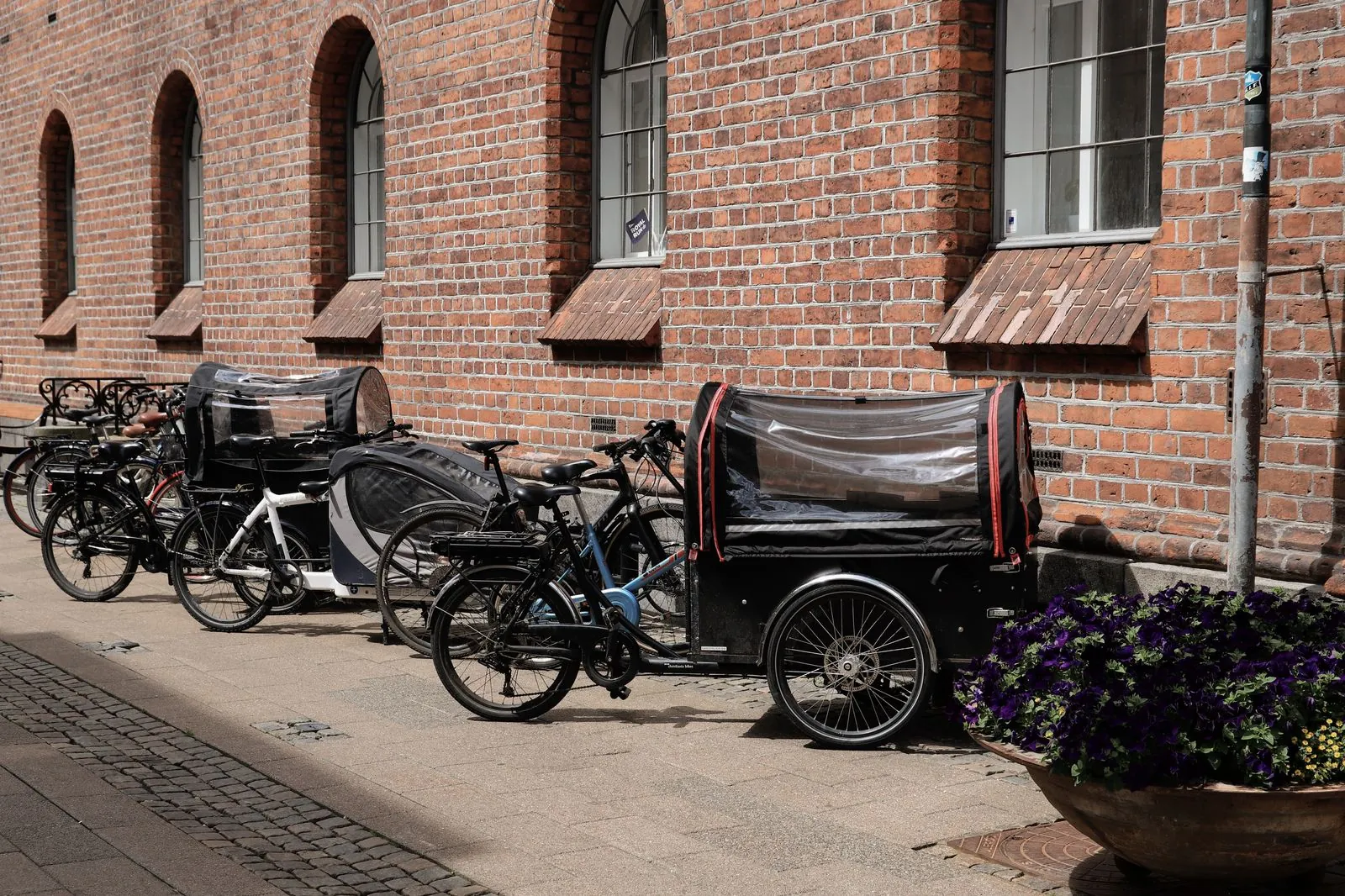 Wat zijn goede routes voor een fietstocht door het centrum