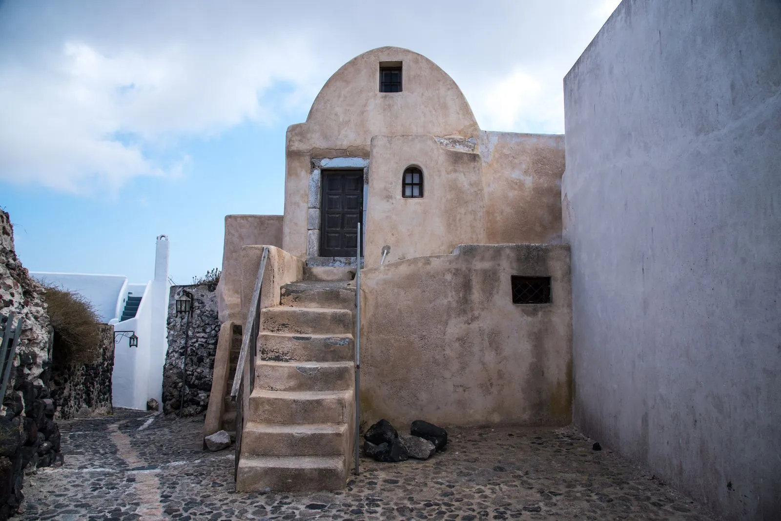 Wat maakt de architectuur van Pyrgos bijzonder