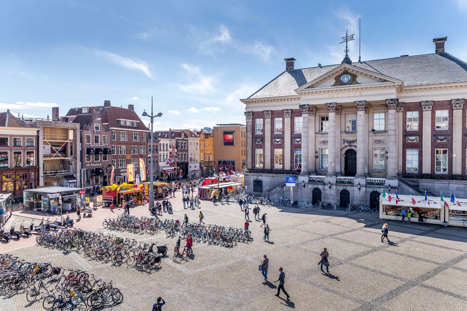 Wat is er te doen op de Grote Markt in Breda?