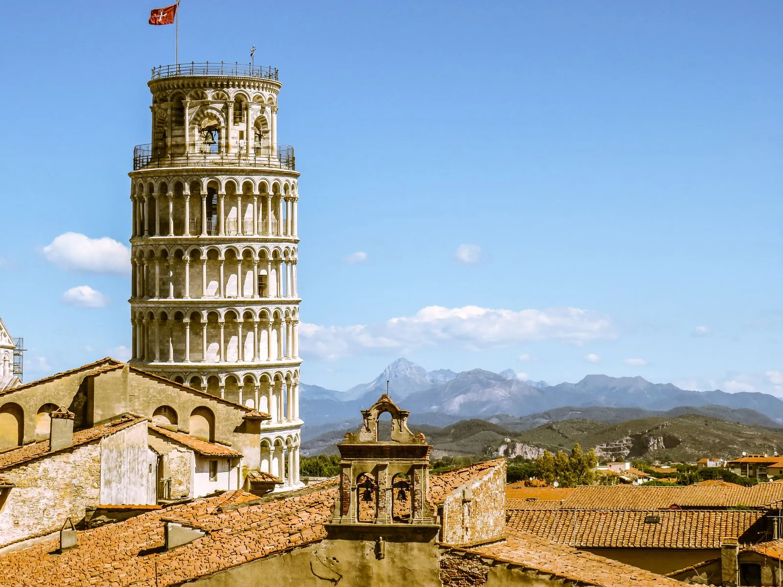 De scheve toren van Pisa en meer