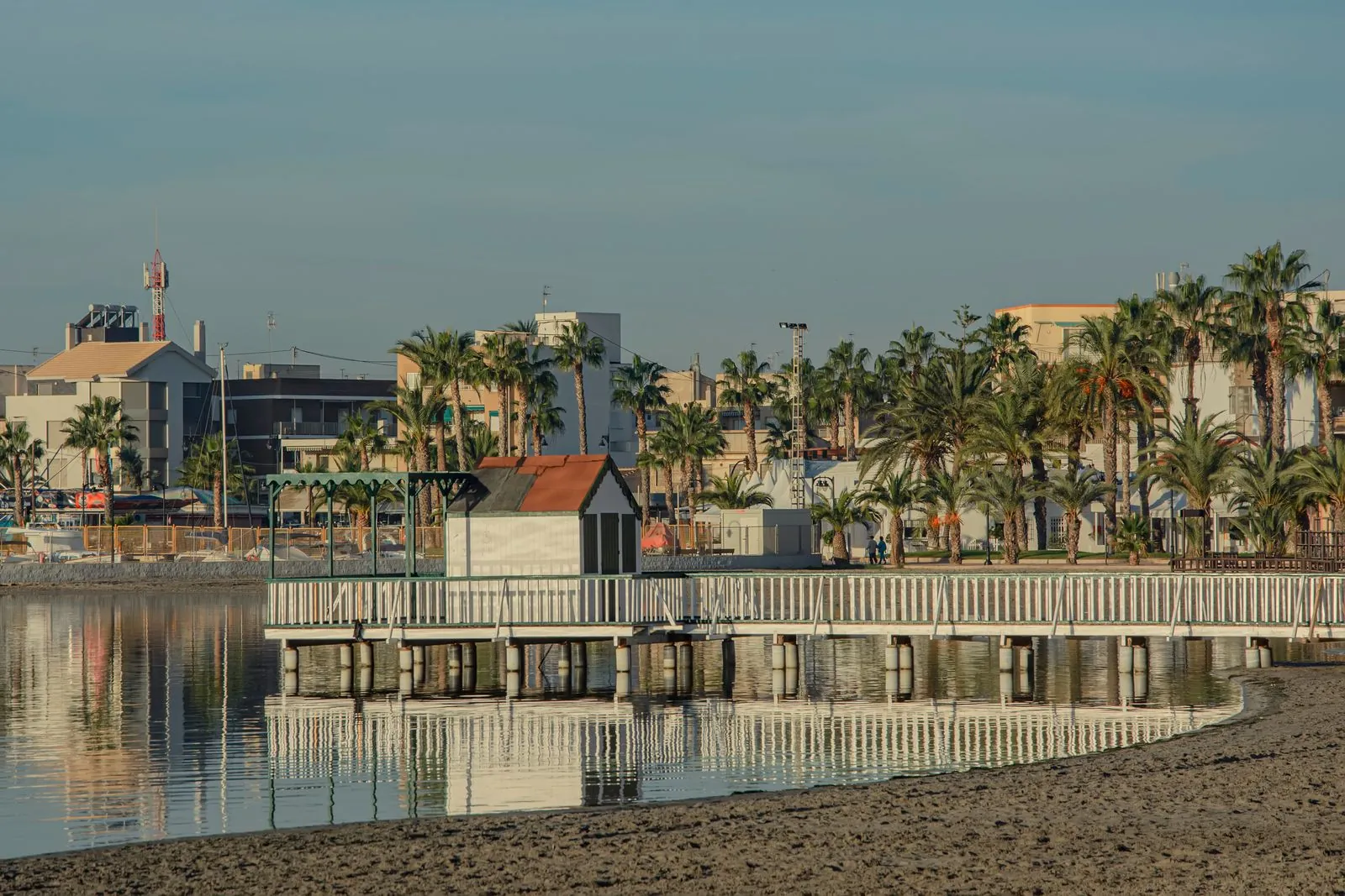 Genieten van de zon op de stranden van Murcia