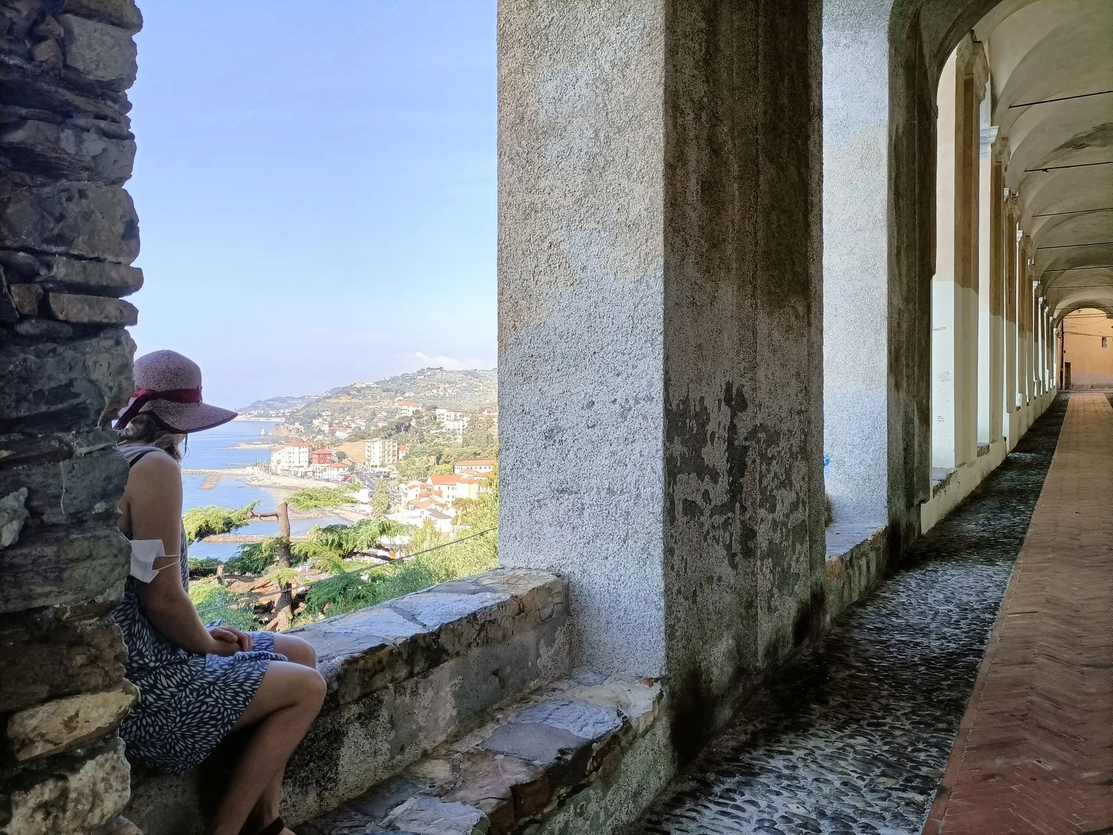 Wandelen door de olijfgaarden van Imperia