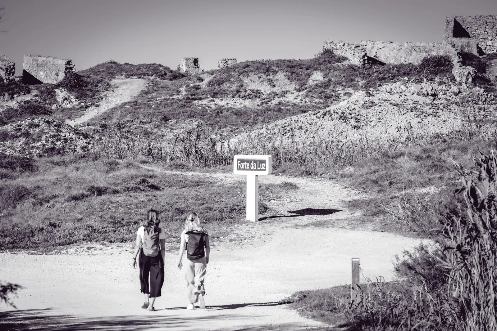 De wandelroute langs de lagunes van Ludo