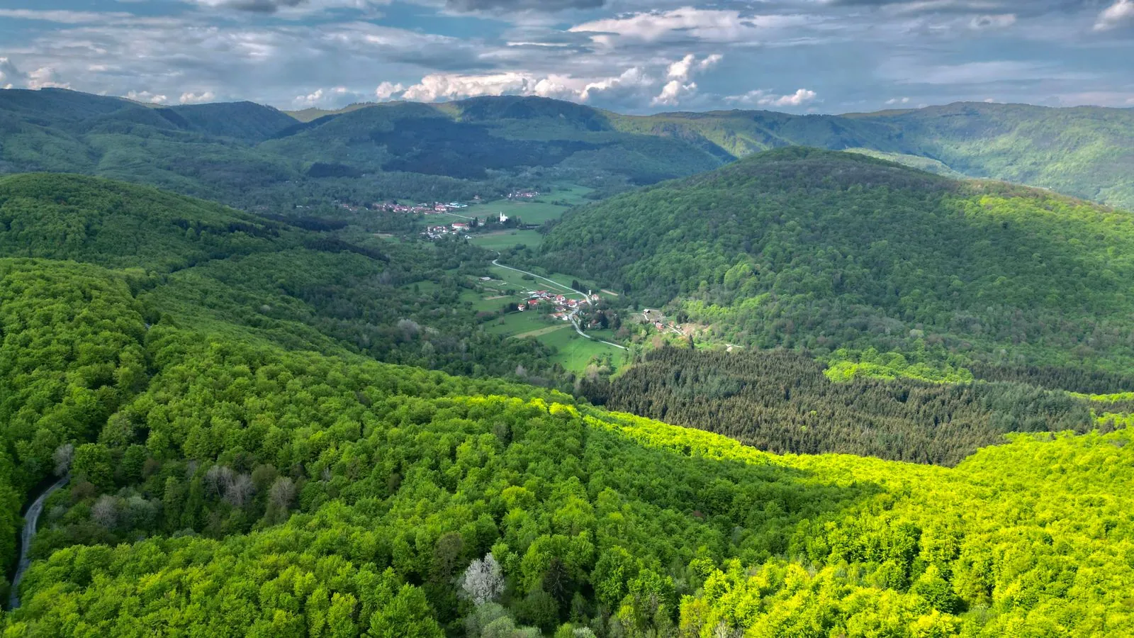 Zijn de moderne wijken van Zagreb interessant om te wandelen