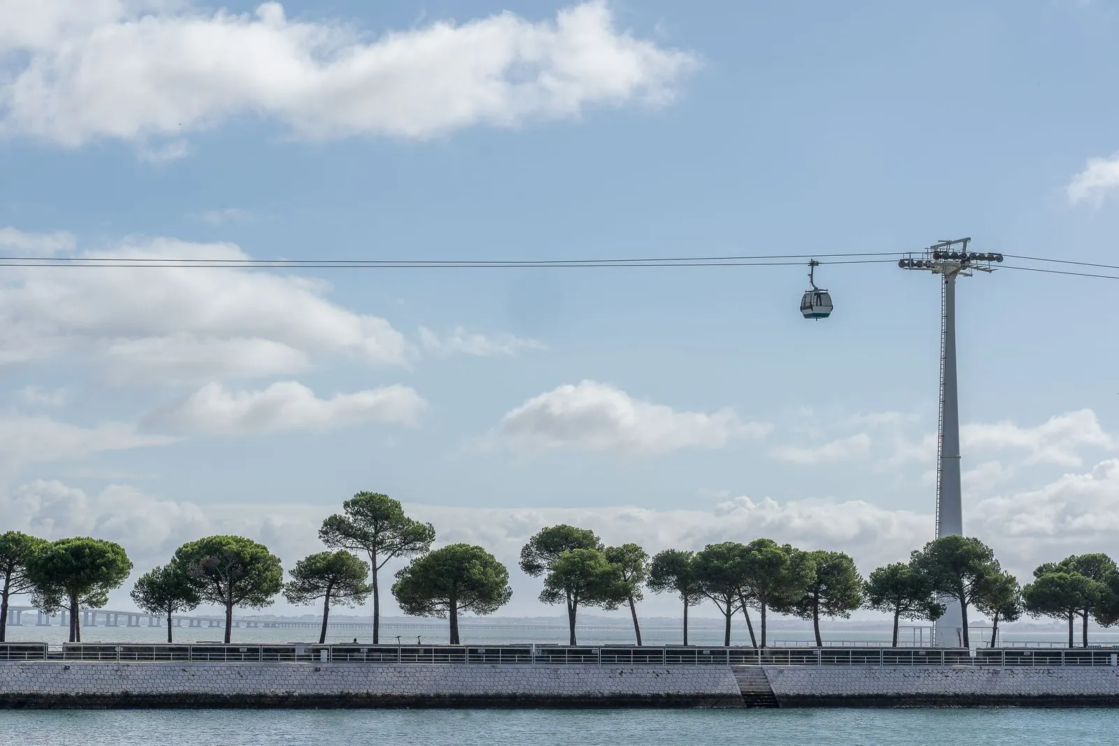 Met de kabelbaan naar de hoogste top van Portugal