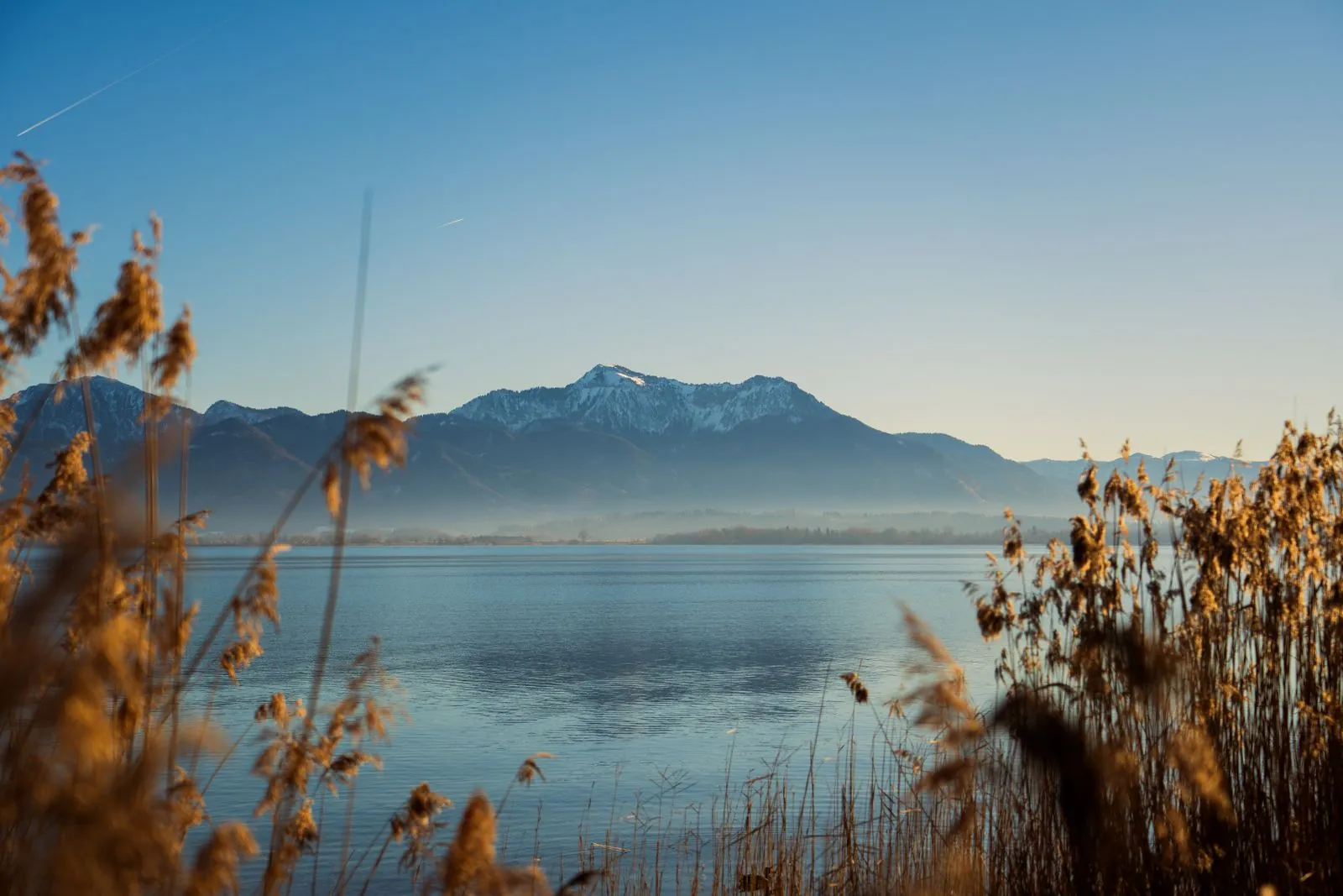 Beierse Alpen: uitzicht vanaf de Chiemsee