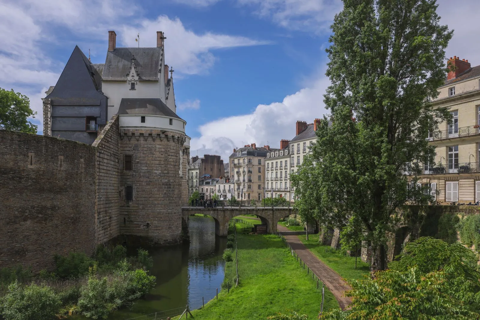 De oude stad van Nantes verkennen