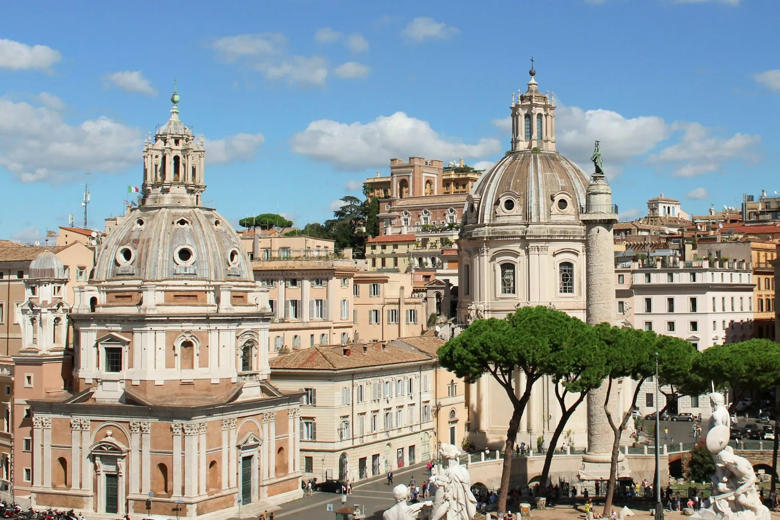 Zijn er wandelroutes speciaal voor cultuurliefhebbers in Rome