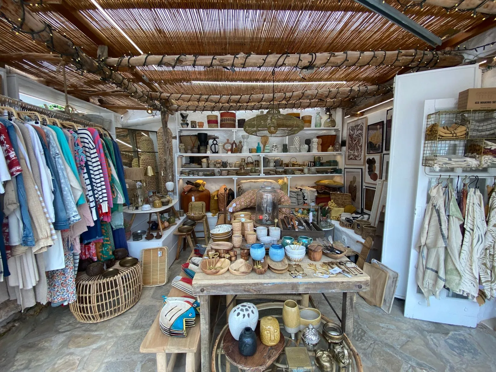 Typische producten die je vindt op een lokale markt op Ibiza
