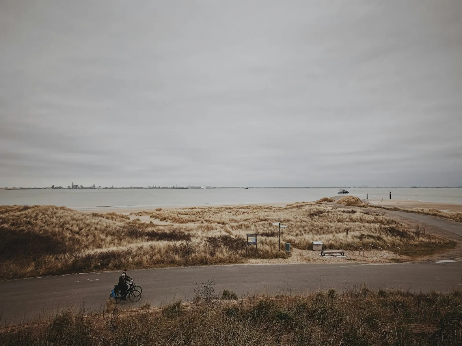 Waar begint je fietstocht over de Zeelandbrug?