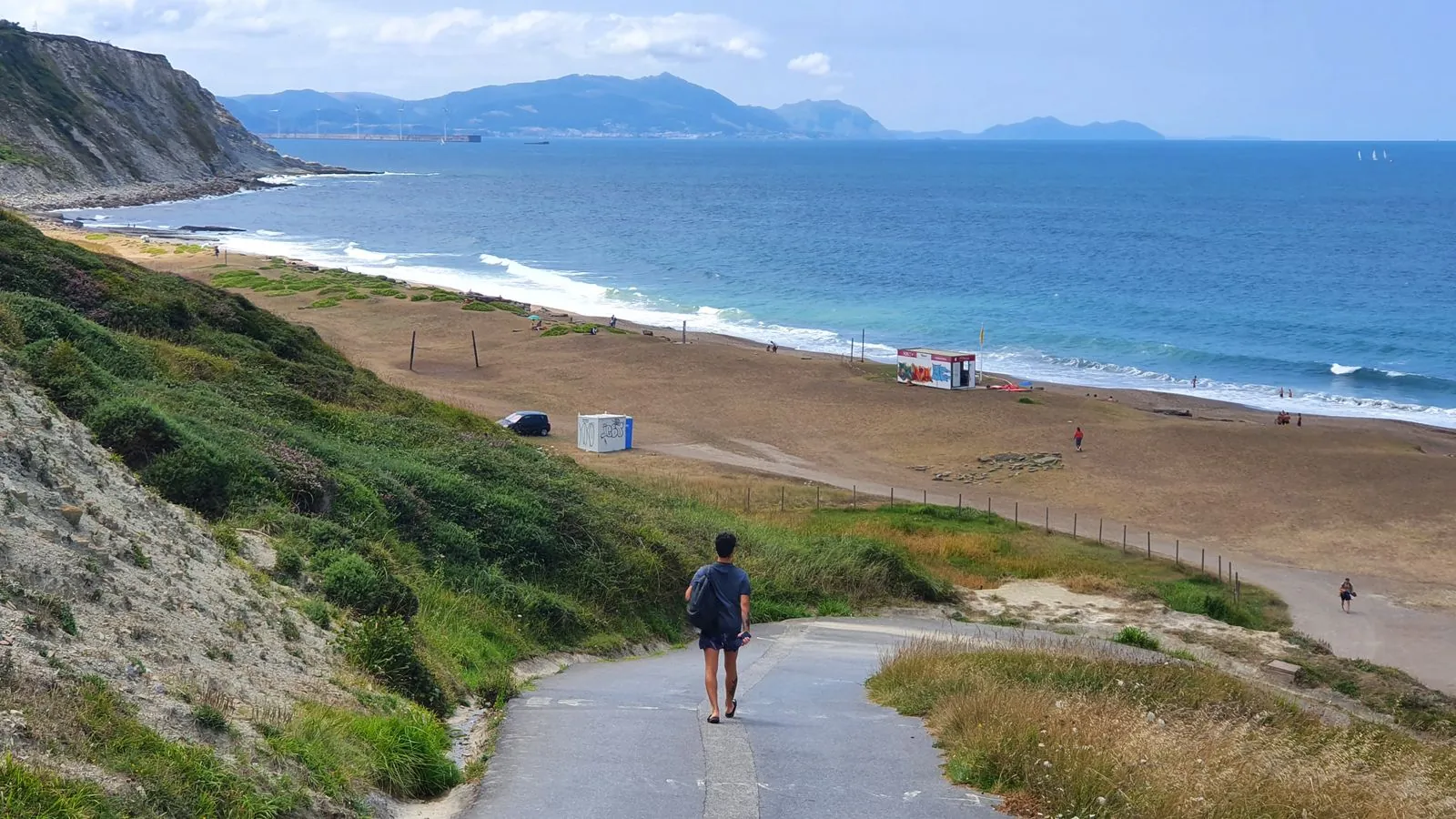Fietsen of wandelen langs de waterkant in Bilbao