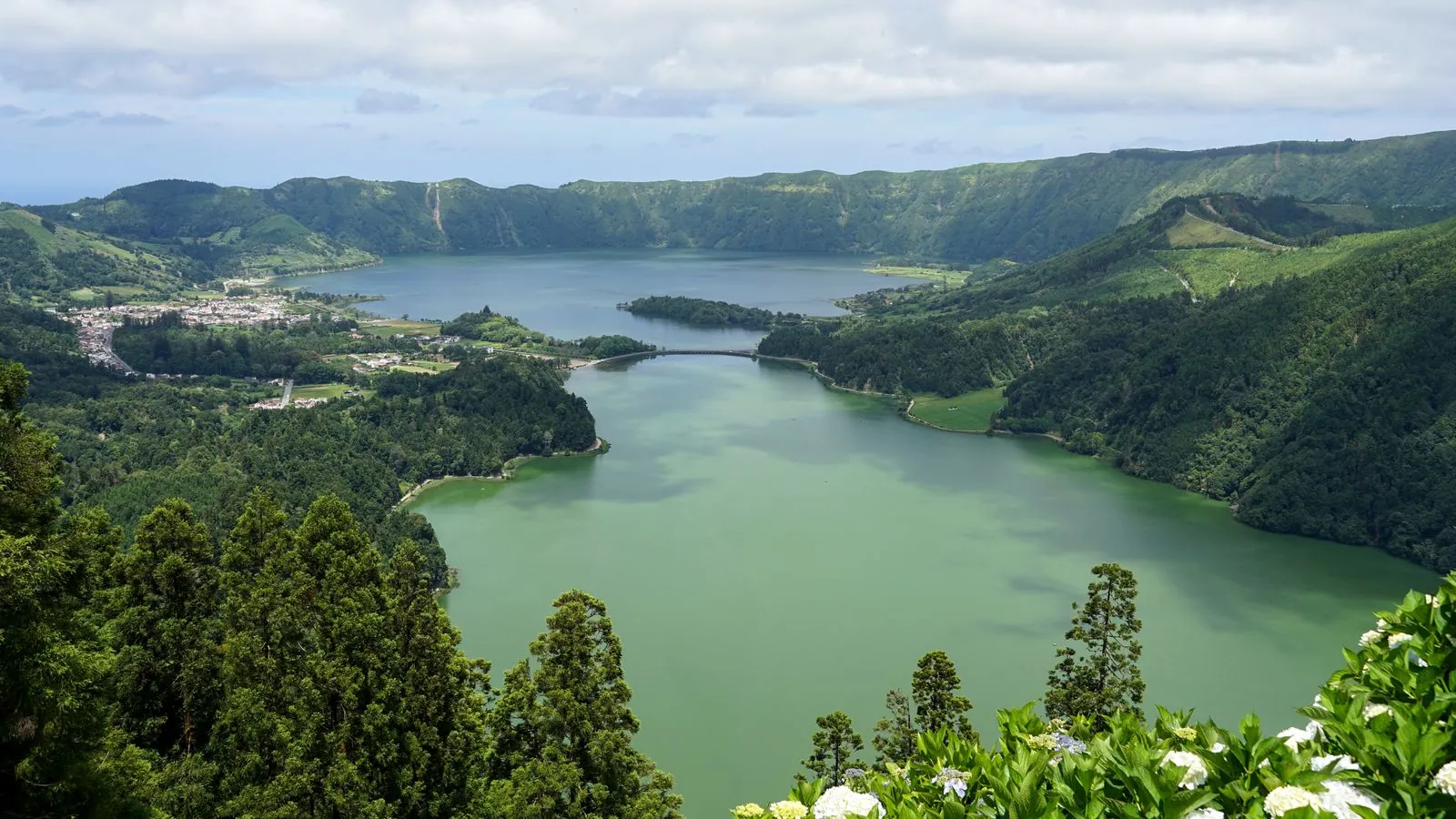 Wandelen langs de meren van Sete Cidades