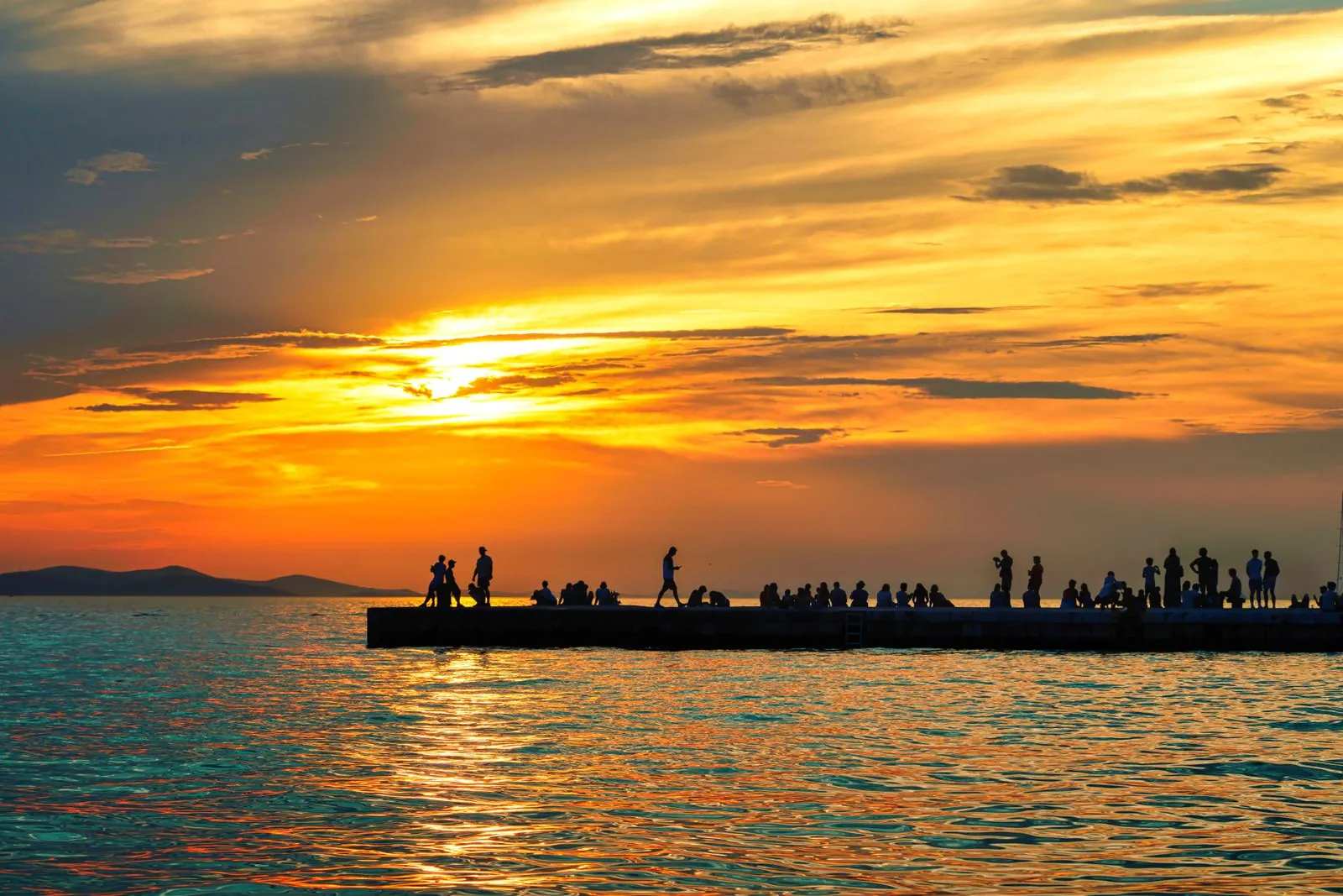 Zonsondergang op het strand van Nin