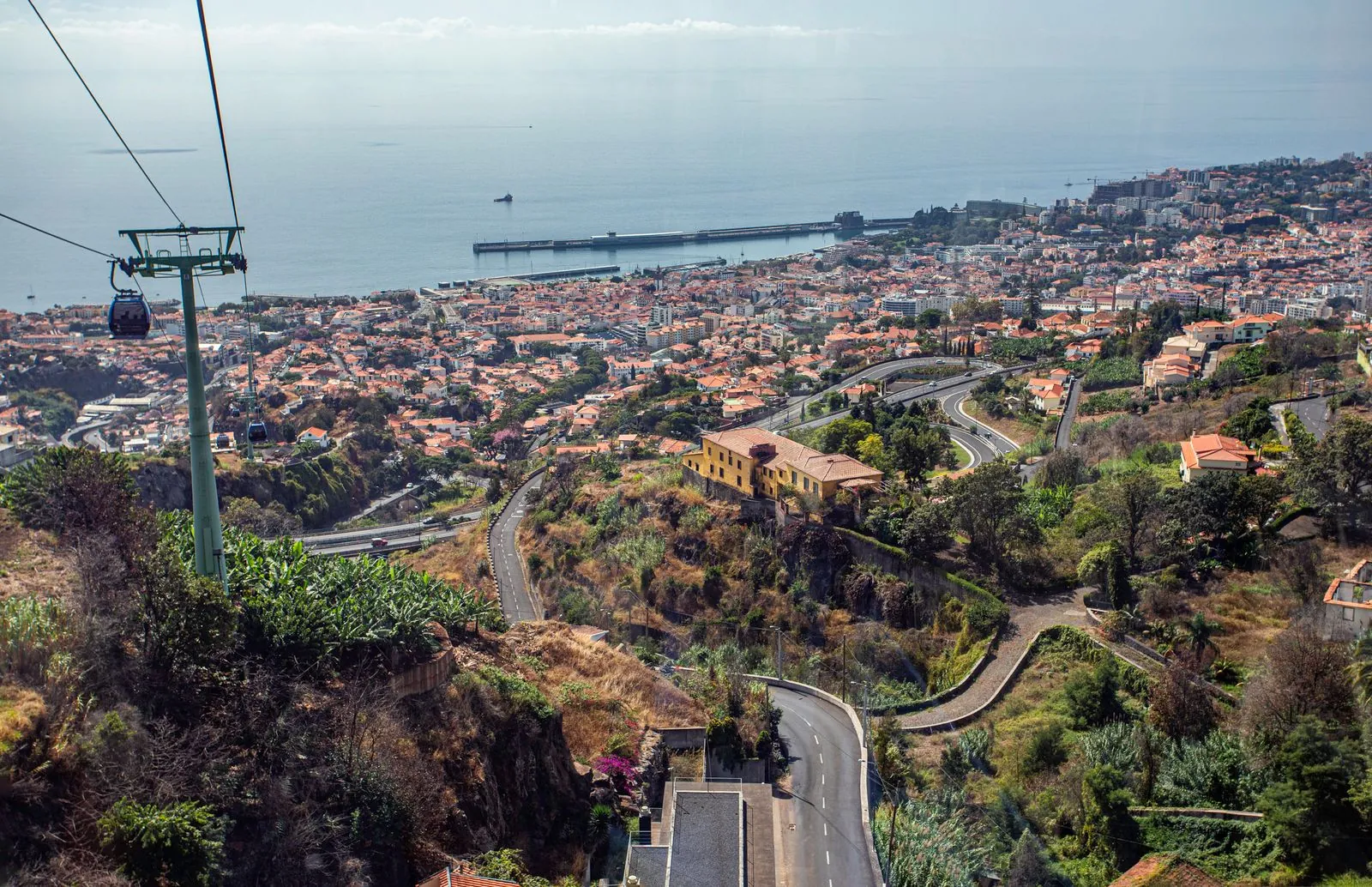 Een ritje met de kabelbaan van Funchal naar Monte