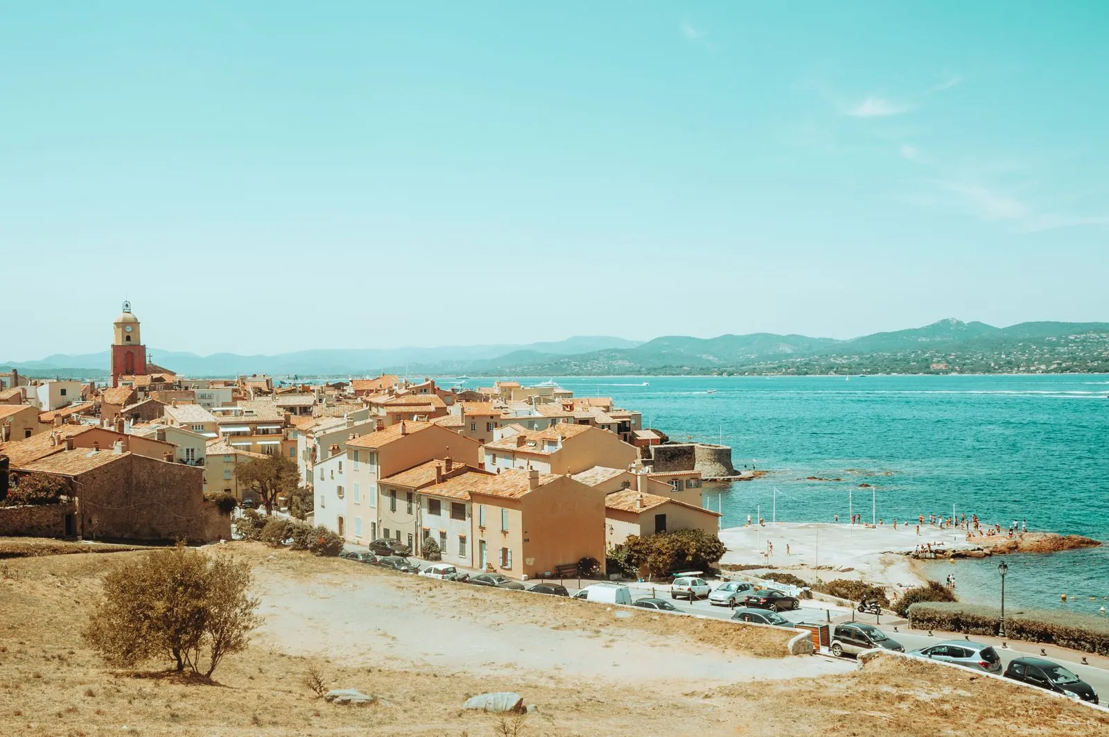 Waar kun je wandelen met uitzicht op zee in Saint-Tropez