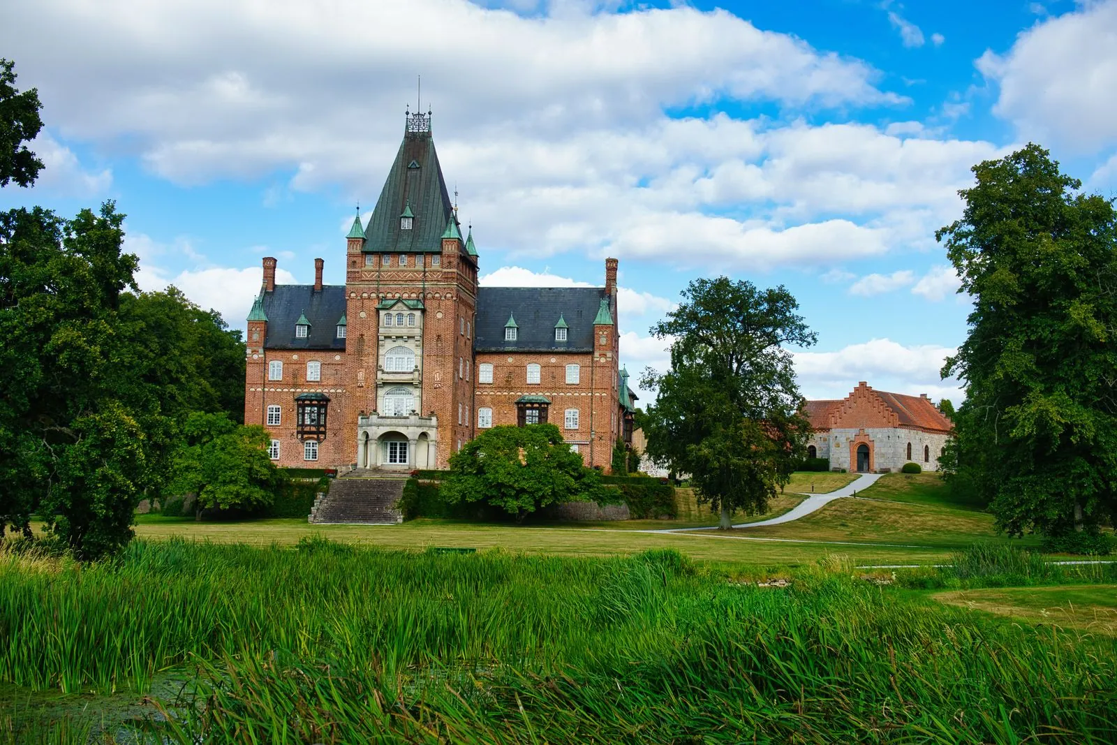 De glooiende heuvels en kastelen van Österlen