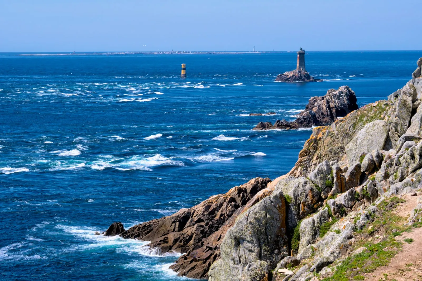 Wat maakt de kliffen van Pointe du Raz bijzonder?