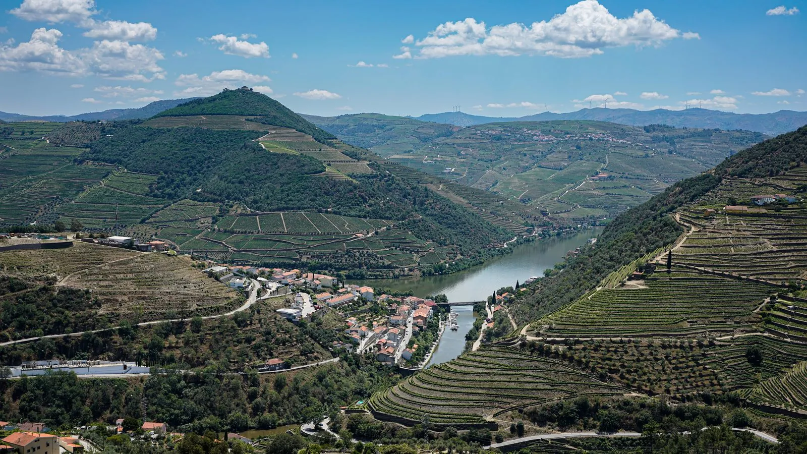 Wandelen tussen Douro-vallei wijngaarden