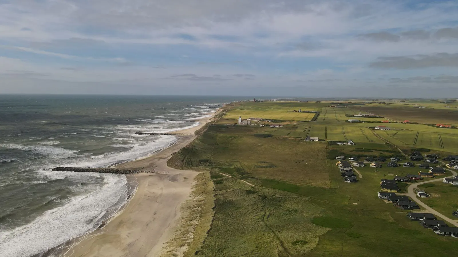 Genieten van het uitzicht op de kust van Seeland
