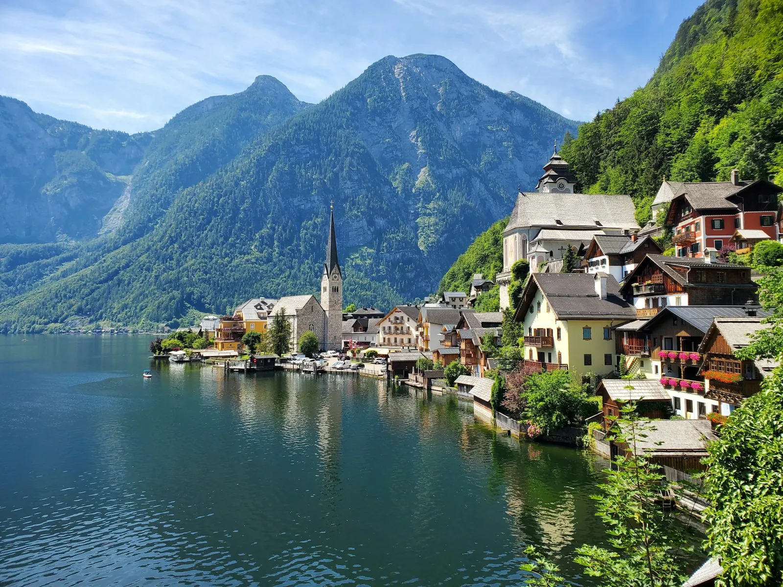 Zwemmen in het heldere water van de Attersee