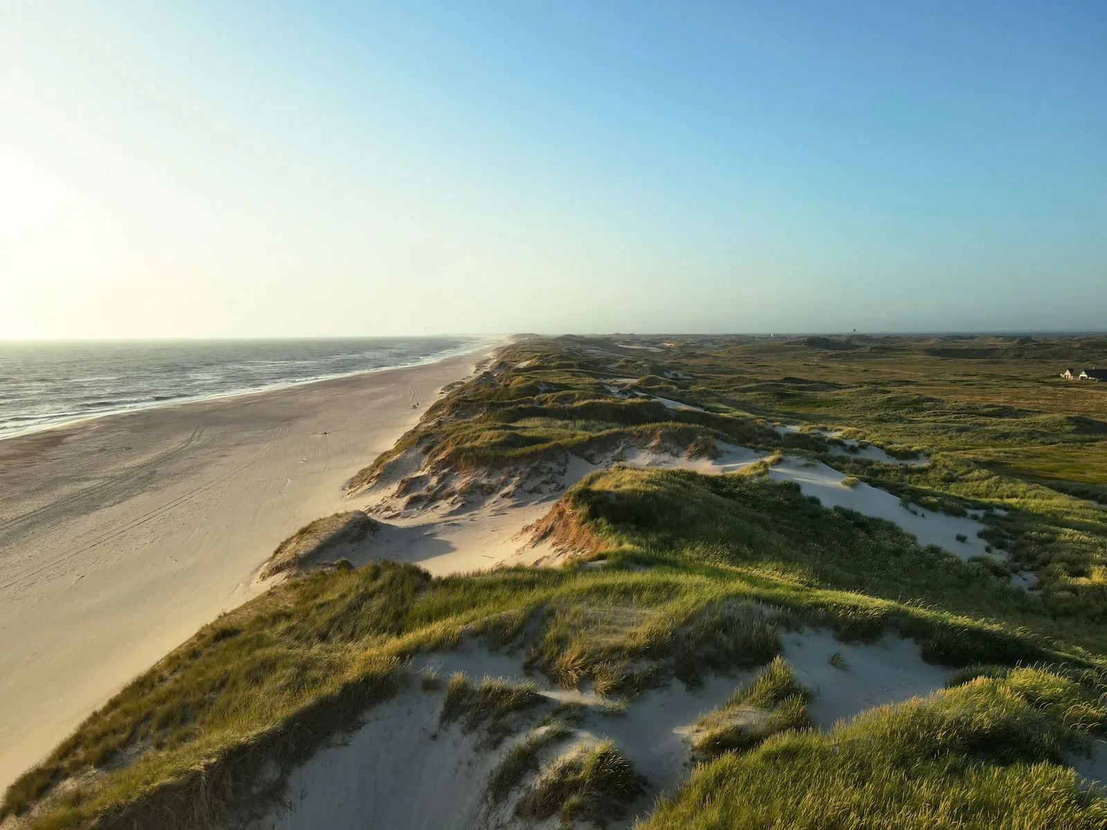 Zwemmen en zandkastelen bouwen aan de stranden van Fanø